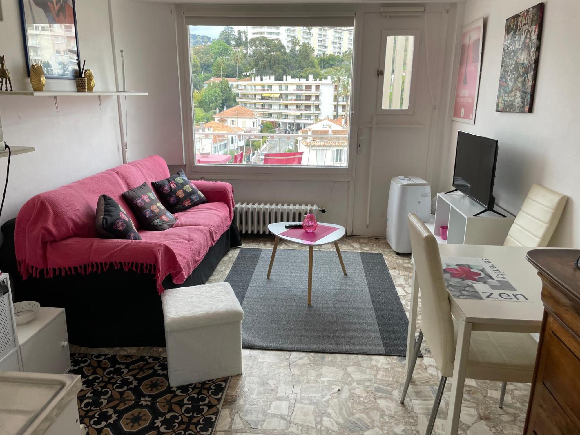 Studio Apartament *
